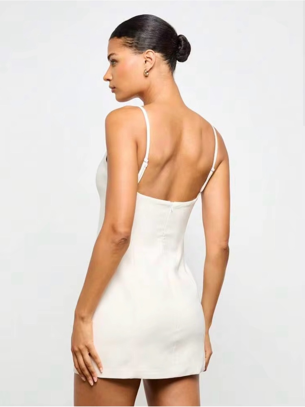 Fitted Mini Dress High Neck Sleeveless Backless - Picture 2 of 6